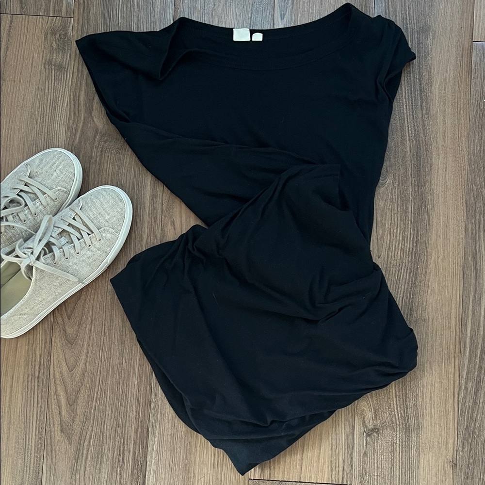 GAP Maternity Black Women's T-Shirt Dress